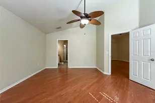 2131 NW 52nd Pl, Gainesville, FL 32605 - Photo 12