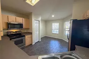 2131 NW 52nd Pl, Gainesville, FL 32605 - Photo 8