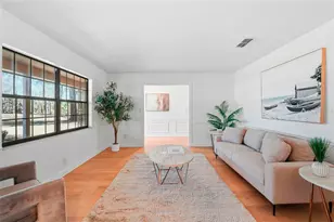 820 NW 109th Dr, Gainesville, FL 32606 - Photo 8