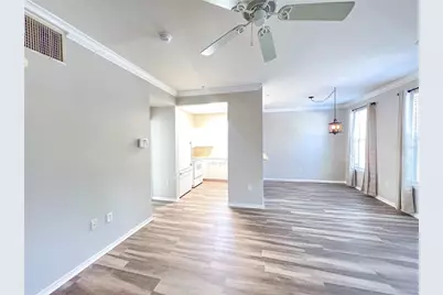 2211 NW 16th Terrace #2211, Gainesville, FL 32605 - Photo 2