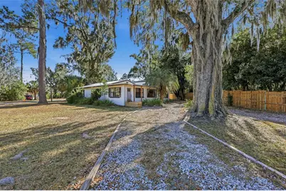 431 NW 32 Avenue, Gainesville, FL 32609 - Photo 2