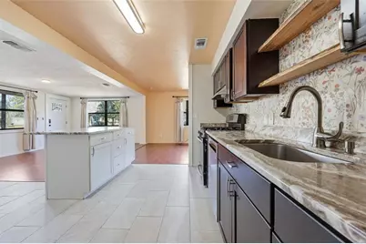 431 NW 32 Avenue, Gainesville, FL 32609 - Photo 10