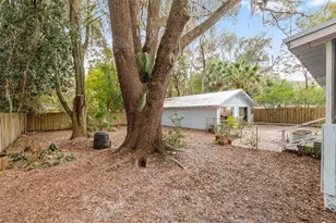 929 NE 7th Ave, Gainesville, FL 32601 - Photo 32