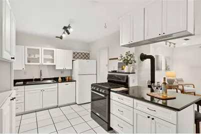 929 NE 7th Avenue, Gainesville, FL 32601 - Photo 16