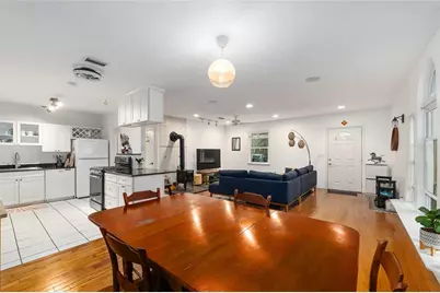 929 NE 7th Avenue, Gainesville, FL 32601 - Photo 12