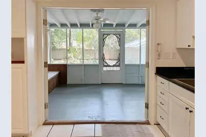 929 NE 7th Avenue, Gainesville, FL 32601 - Photo 10