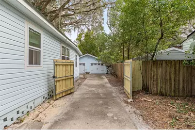929 NE 7th Avenue, Gainesville, FL 32601 - Photo 44