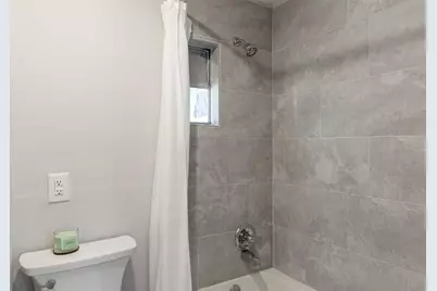 1435 NW 7th Avenue, Gainesville, FL 32603 - Photo 26