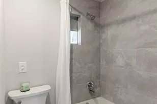 1435 NW 7th Ave, Gainesville, FL 32603 - Photo 26