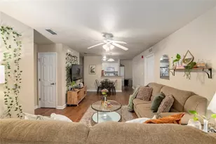 835 SW 9th St, Gainesville, FL 32601 - Photo 10