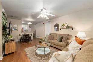 835 SW 9th St, Gainesville, FL 32601 - Photo 14