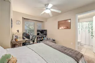 835 SW 9th St, Gainesville, FL 32601 - Photo 30