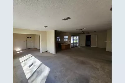 310 NE 7th Avenue, Chiefland, FL 32626 - Photo 2