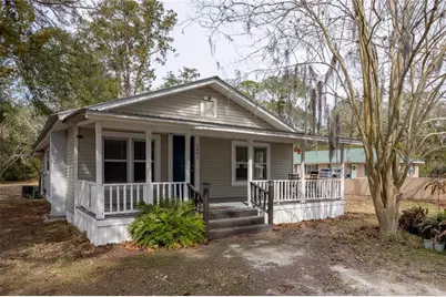 1001 NE 2nd Avenue, Trenton, FL 32693 - Photo 1