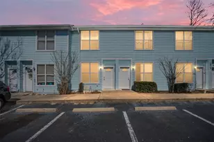 3910 SW 20th Ave, Gainesville, FL 32607 - Photo 2