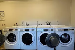 1700 SW 16th Ct, Gainesville, FL 32608 - Photo 12