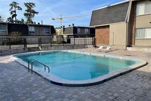 1700 SW 16th Ct, Gainesville, FL 32608 - Photo 10