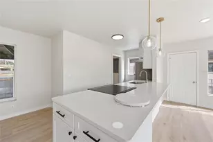 1615 SE 15th Ave, Gainesville, FL 32641 - Photo 4