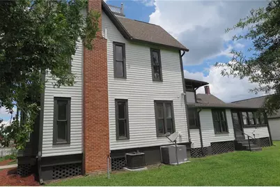 105 SE 1st Avenue, Lake Butler, FL 32054 - Photo 2