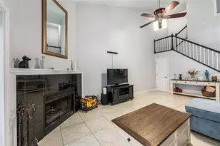 2740 NW 39th Dr, Gainesville, FL 32606 - Photo 14