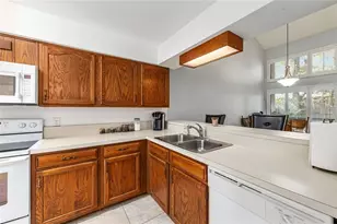 2740 NW 39th Dr, Gainesville, FL 32606 - Photo 16