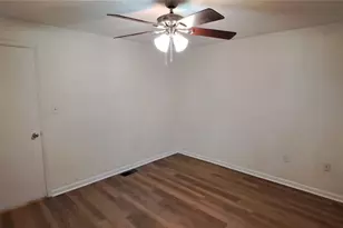 3925 SW 26th Terrace, Gainesville, FL 32608 - Photo 16