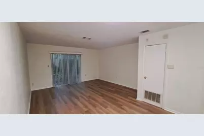 3925 SW 26th Terrace #B, Gainesville, FL 32608 - Photo 2