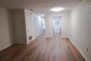 3925 SW 26th Terrace, Gainesville, FL 32608 - Photo 4