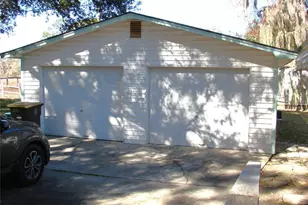 8551 Oglesby Ave, Jacksonville, FL 32220 - Photo 2