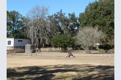 8551 Oglesby Avenue, Jacksonville, FL 32220 - Photo 18