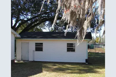 8551 Oglesby Avenue, Jacksonville, FL 32220 - Photo 4