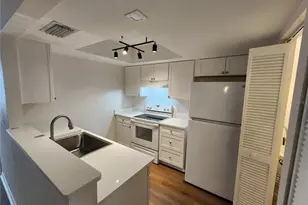 5823 SW 9th Pl, Gainesville, FL 32605 - Photo 14