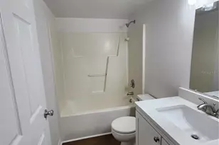 5823 SW 9th Pl, Gainesville, FL 32605 - Photo 10