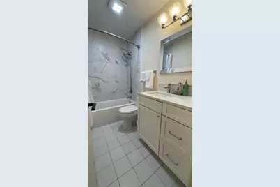 2708 SW 14th Drive #220, Gainesville, FL 32608 - Photo 20