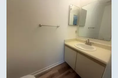 3933 SW 26th Drive #D, Gainesville, FL 32608 - Photo 12