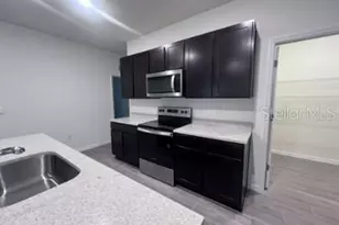 4802 SW 51st Wy, Gainesville, FL 32608 - Photo 2