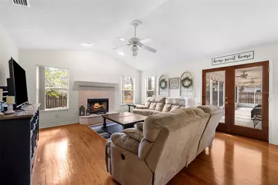 11409 NW 8th Place, Gainesville, FL 32606 - Photo 12