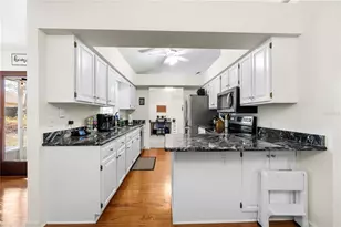 11409 NW 8th Pl, Gainesville, FL 32606 - Photo 10