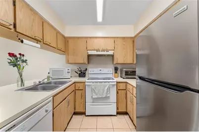 2635 SW 35 Place #604, Gainesville, FL 32608 - Photo 2