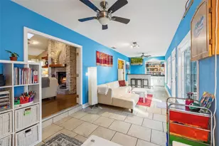 2334 NW 15th Pl, Gainesville, FL 32605 - Photo 18