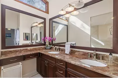 2334 NW 15th Place, Gainesville, FL 32605 - Photo 32