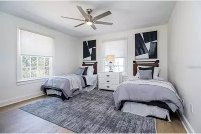 919 SW 6th Avenue, Gainesville, FL 32601 - Photo 10