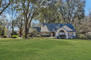 422 SW Magnolia Ln, Fort White, FL 32038 - Photo 1