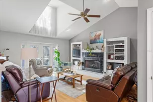 422 SW Magnolia Ln, Fort White, FL 32038 - Photo 16