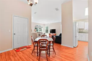 2016 NW 50th Pl, Gainesville, FL 32605 - Photo 6