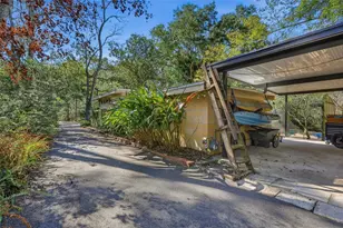 2074 NW 11th Rd, Gainesville, FL 32605 - Photo 44