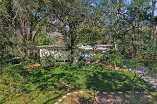 2074 NW 11th Rd, Gainesville, FL 32605 - Photo 64