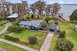 8096 SW County Rd 18, Hampton, FL 32044 - Photo 2