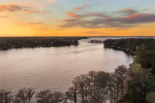 715 Seminole Ridge Rd, Melrose, FL 32666 - Photo 2