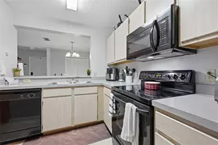 3705 SW 27th St, Gainesville, FL 32608 - Photo 8